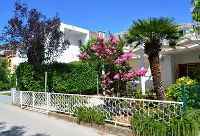Holiday home Holiday house with a parking space Zaostrog, Makarska - 16043