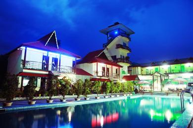 Hotel Maa Greenary View - A Holiday Resort
