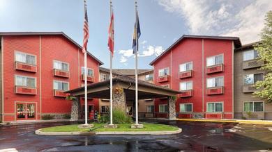 Отель Best Western Rocky Mountain Lodge