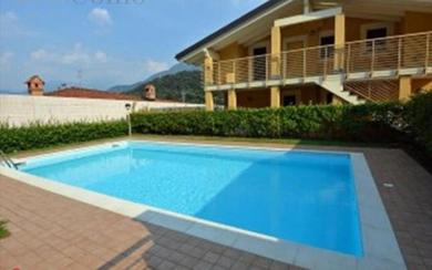 Apartments Attico with swimming pool
