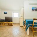 Apartments Apartment Gianni only 70m from the sea, island Pag