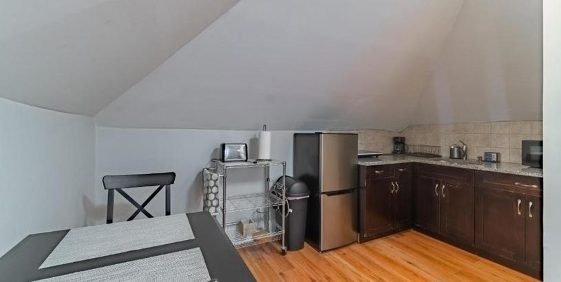 Apartments The Attic 20mins to NYC; Stylish 1Br