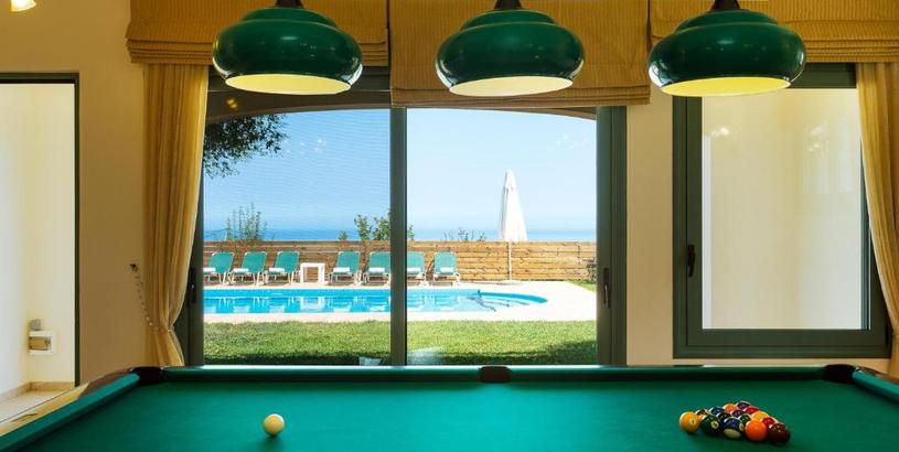 Villa Archos Villa with Pool, Play Area, Jacuzzi, BBQ & Amazing View!!