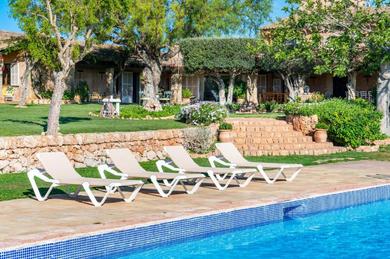 Villa Outstanding Finca RÚSTICA FELOSTAL with Sauna&Pool