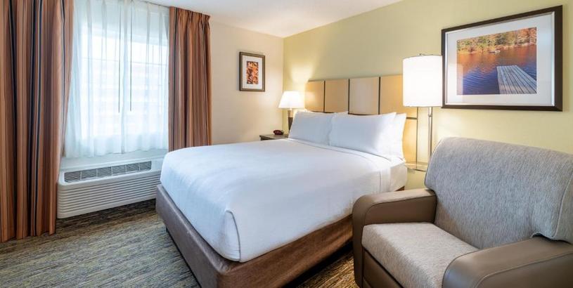 Отель Candlewood Suites Washington-Dulles Herndon, an IHG Hotel