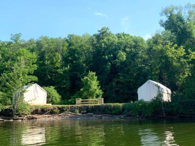 Luxury tent Tentrr State Park Site - NY Canals - Yankee Hill Getaway Site A - Double Camp