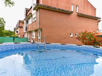 Apartments Coqueto apartamento con piscina y jardín