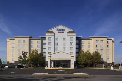 Hotel Fairfield Inn & Suites by Marriott Newark Liberty International Airport