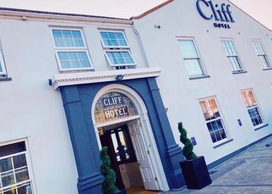 Отель Cliff Hotel