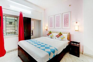 Hotel Goroomgo Priyanshu Ruby Kolkata