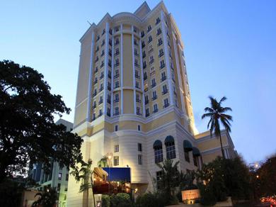 Отель The Residency Towers