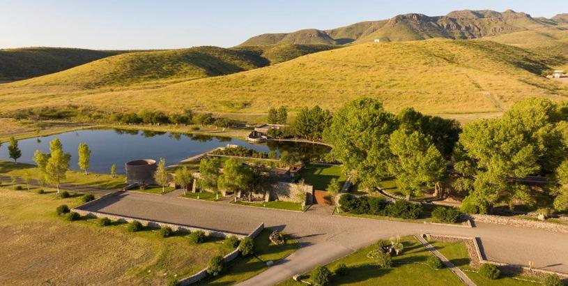 Resort Cibolo Creek Ranch & Resort