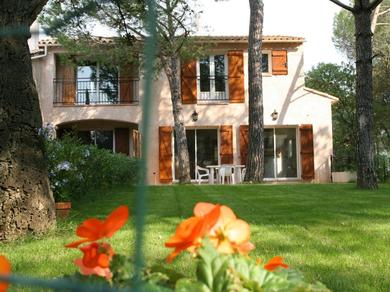 Holiday home Location Villa et Studios Roquebrune-sur-Argens