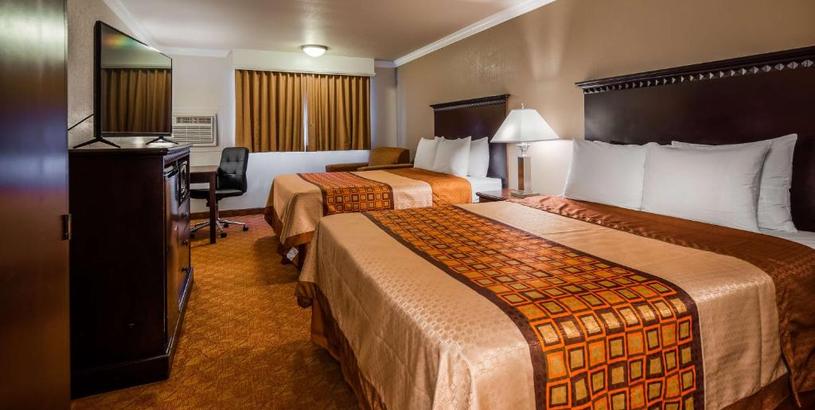 Отель SureStay Plus Hotel by Best Western Lompoc