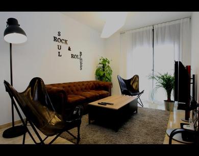 Apartments Rock & Roll Apartament -aire acondicionado en todas las habitaciones y salón-
