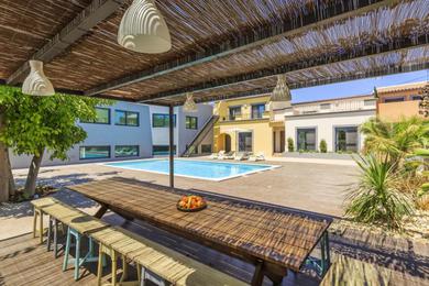 Вилла 2 bedrooms villa with sea view shared pool and jacuzzi at Quelfes 3 km away from the beach