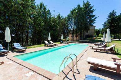 Apartments 2 bedrooms appartement with shared pool and furnished garden at Ramazzano Le Pulci