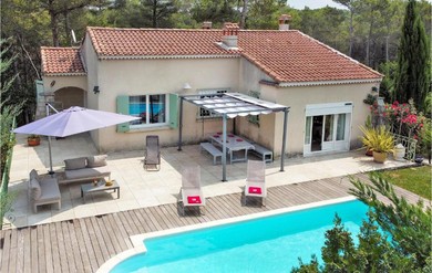 Hotel Nice Home In Belcodne With Outdoor Swimming Pool, Wifi And 3 Bedrooms