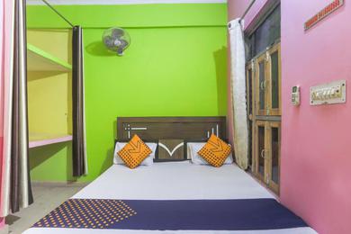 Hotel SPOT ON 65967 Shree Shyam Restaurant And Guest House
