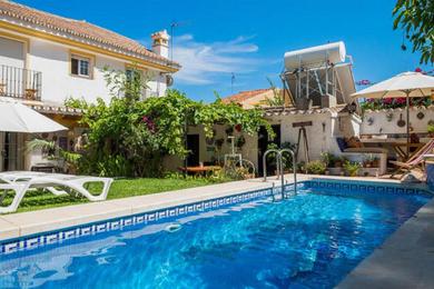 Guest house At Home in Malaga Stay & Solo Travellers