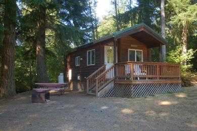 Guest house Chehalis Camping Resort Studio Cabin 4