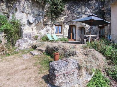A cave house with a splendid, historic charm