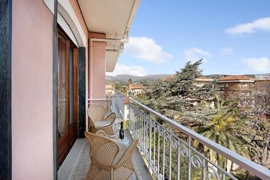 Apartments Emanueltortora - con balcone
