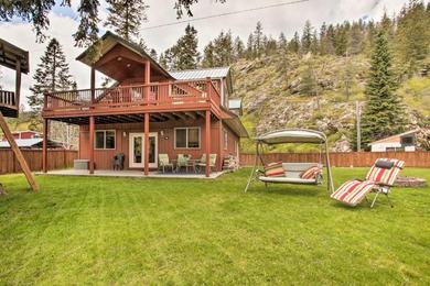 Family-Friendly Twin Lakes Home with Boat Dock!