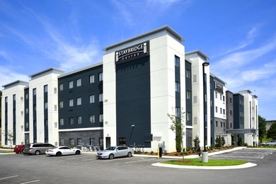 Hotel Staybridge Suites - Little Rock - Medical Center, an IHG Hotel