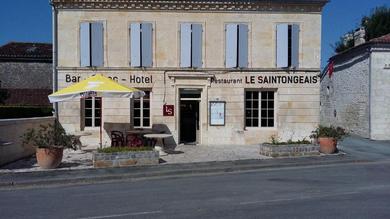 Отель Le Saintongeais