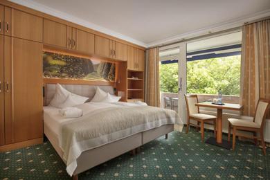 Отель Hotel Schweizer Hof Thermal und Vital Resort
