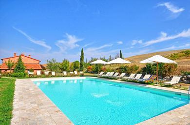 Villa Castiglione d'Orcia Villa Sleeps 15 Pool WiFi