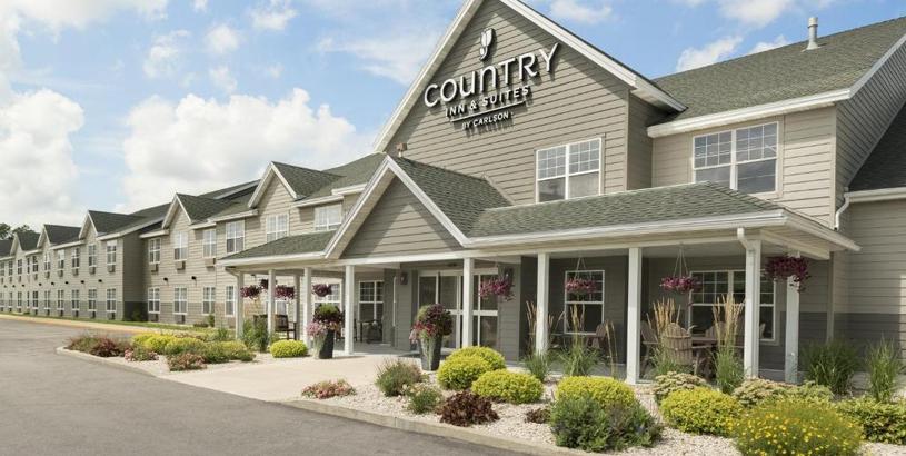 Hotel Country Inn & Suites by Radisson, Decorah, IA