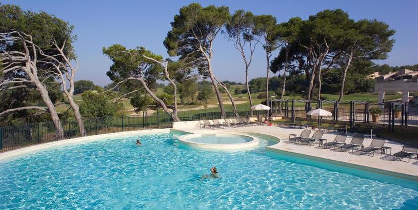 Апарт-отель Madame Vacances Résidence Provence Country Club
