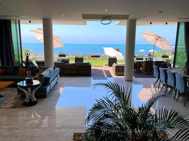 Villa Faros Beach Front Residences No.1,