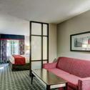 Hotel Comfort Suites Williamsburg Historic Area