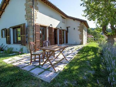 Дом отдыха Budget Holiday Home in Marche with terrace and garden