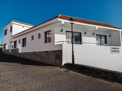 Guest house La Palma Hostel by Pension Central