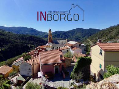Apartments In Borgo Ligure