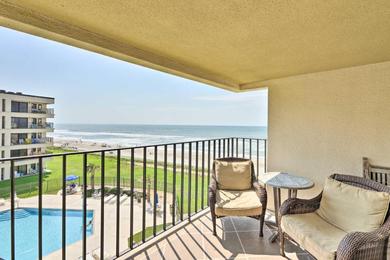 Апартаменты Atlantic Beach Resort Condo with Ocean Views!