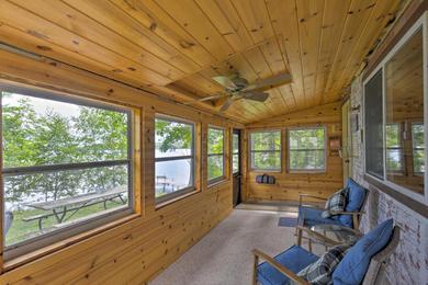 Holiday home Lakefront Family Escape with Views, Dock, and Kayaks!
