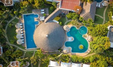 Resort Navutu Dreams Resort & Wellness Retreat