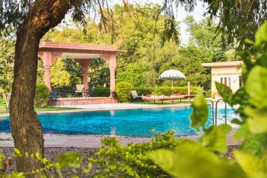 Hotel Umaid Palace - Getaway Resort Near Jaipur Close to Bhangarh & Chand Baori Stepwell Abhaneri