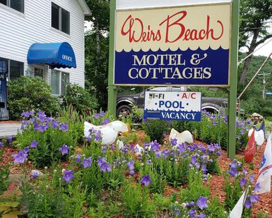 Мотель Weirs Beach Motel & Cottages
