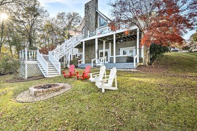 Holiday home Lake Hartwell Home with Private Dock and Hot Tub!