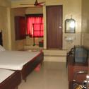 Отель Hotel Sorrento Guest house Anna Nagar East Metro Shenoy Nagar metro budget monthly daily rooms