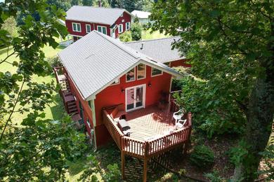 Apartments Cantrell Cottage Cozy Getaway with Smoky Mtn Views
