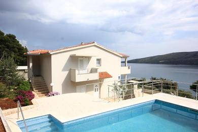 Holiday home Seaside family friendly house with a swimming pool Poljica, Trogir - 8661