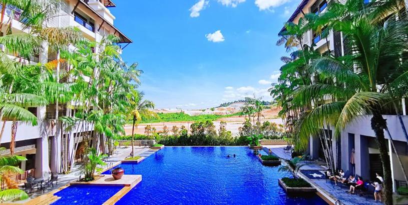 Апартаменты 【Amazing】Pool View 2BR Suite @ Pulai Springs Resort