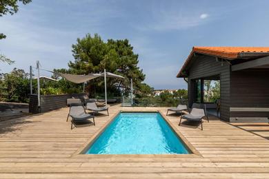 Вилла MILADY KEYWEEK Villa with Pool Ocean Views in Biarritz